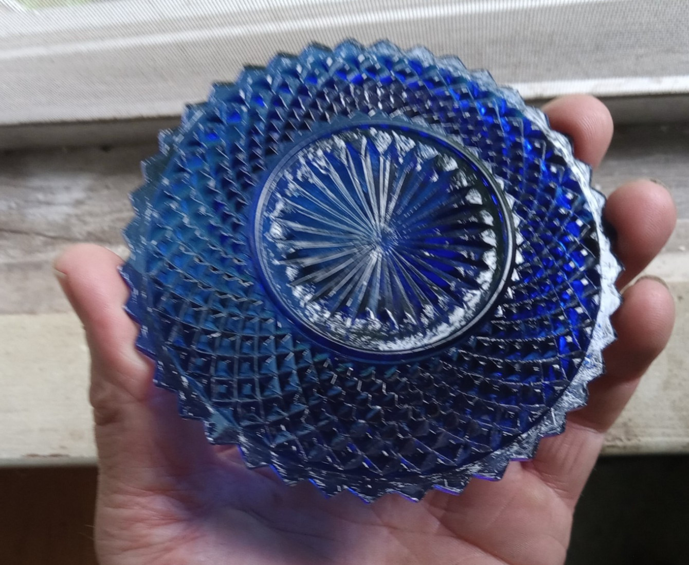 1830s COBALT BLUE BOSTON & SANDWICH GLASS DIAMOND HOBNAIL 4 1/2″ CUP PLATE NICE