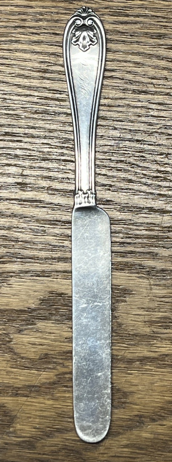 Josephine by Gorham pat 1855 Solid Coin Breakfast Tea Youth Knife Monogram
