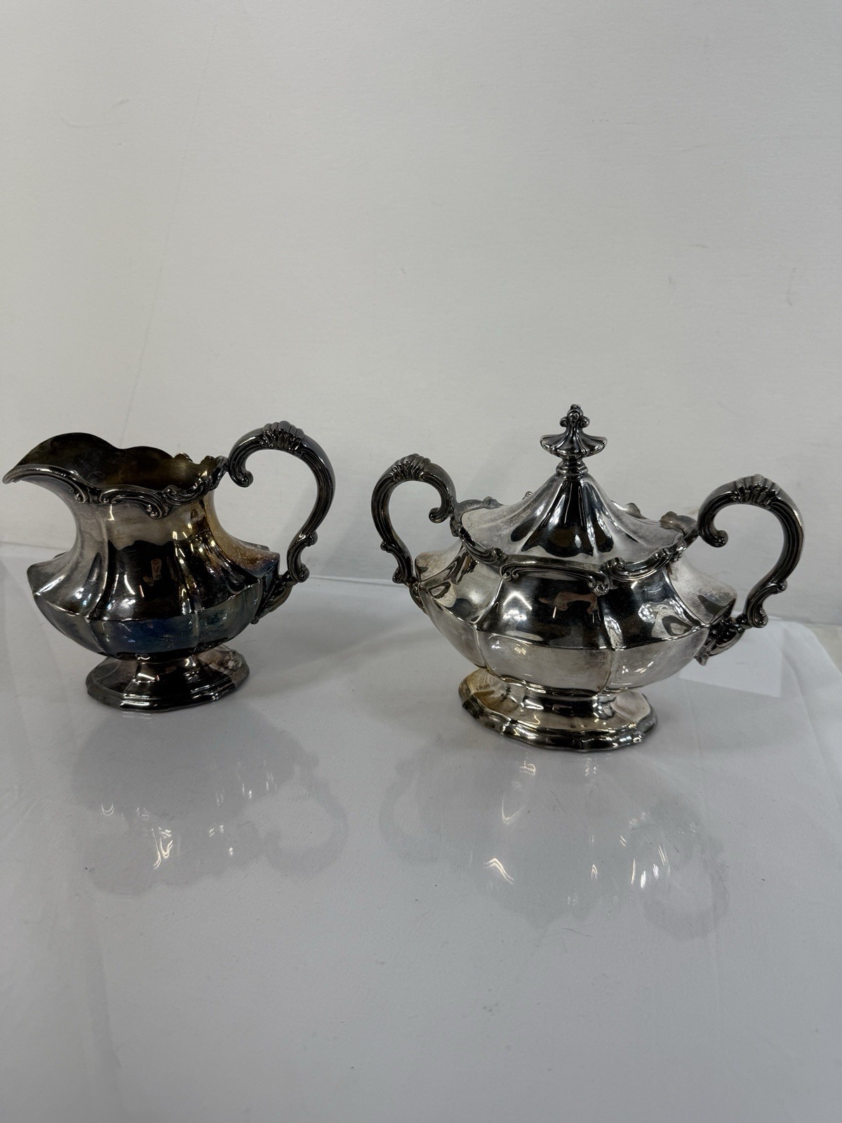 1949 REED & BARTON VICTORIAN EARLY FOOTED Sugar & Creamer Set 6705