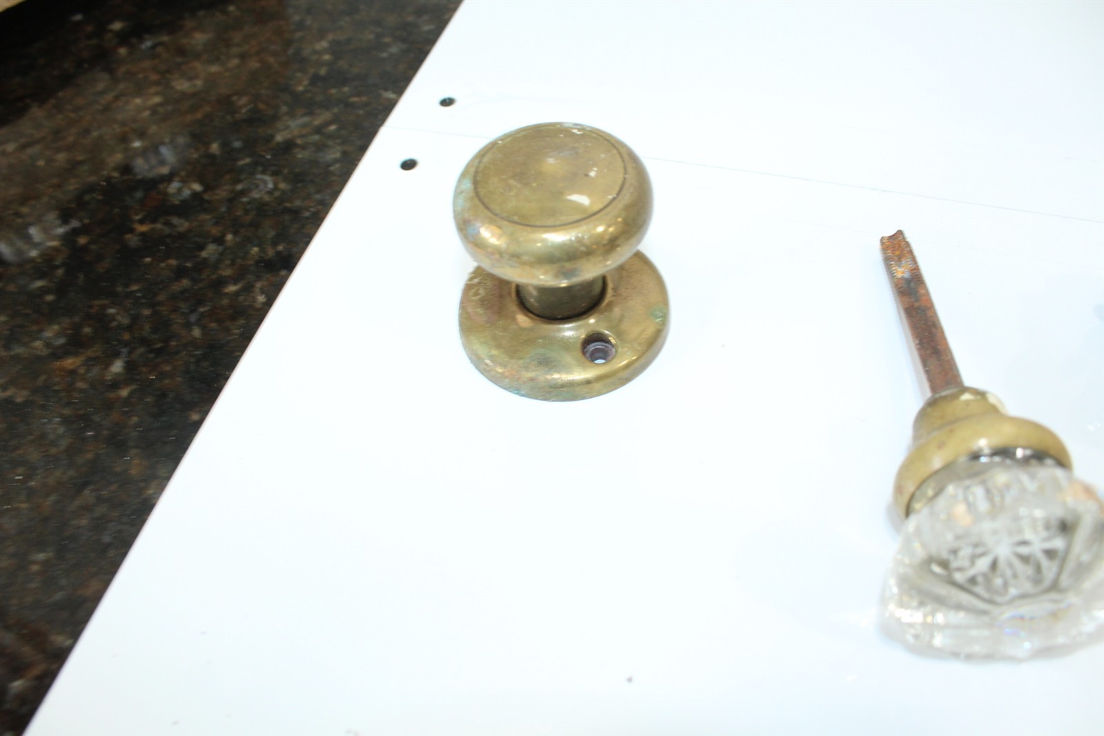 Vintage Retro Glass Door Knobs With Extra Hardware Plate & Brass Knob