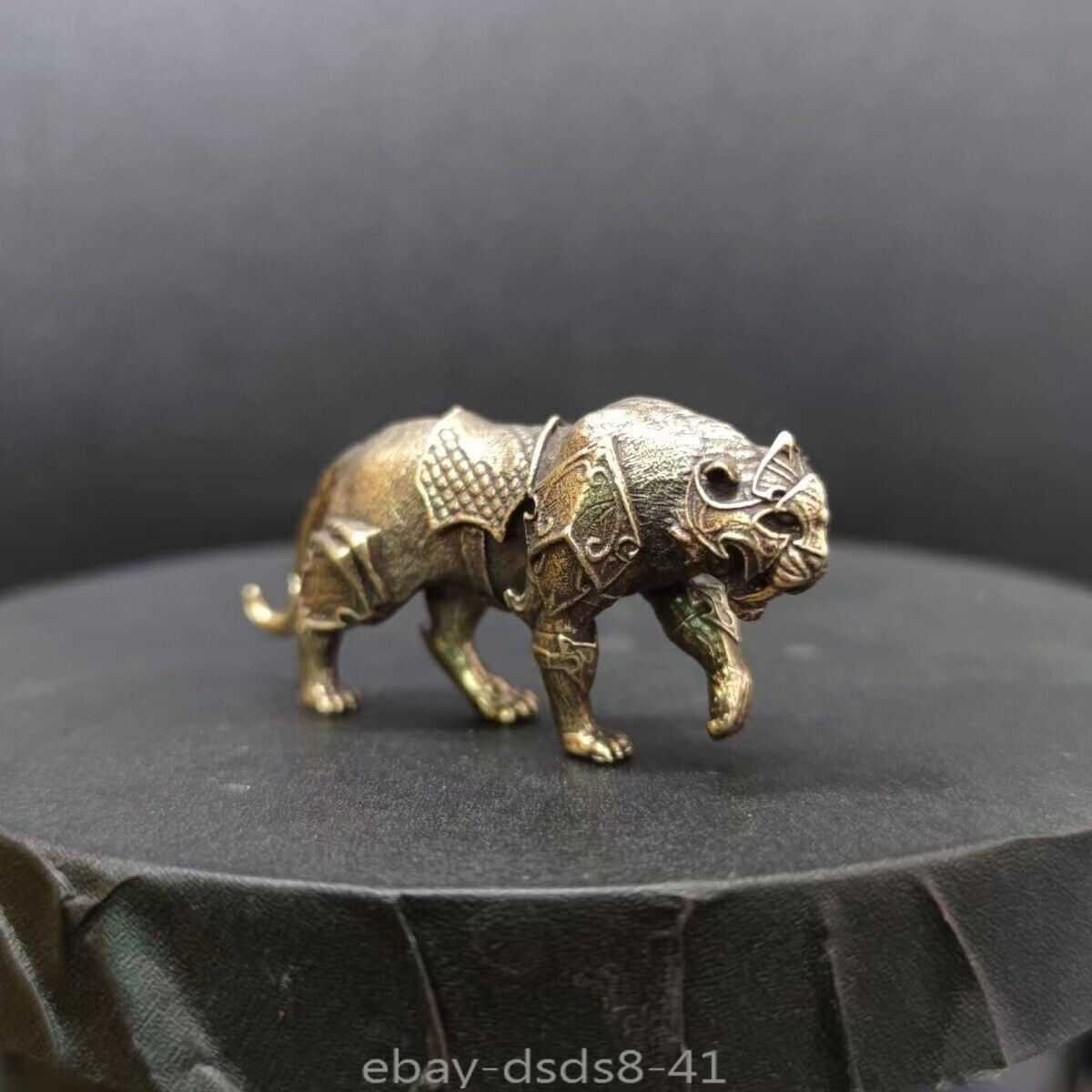 Chinese Old Brass Copper Statue Hand Carved Tiger ,Antique handicraft ornaments
