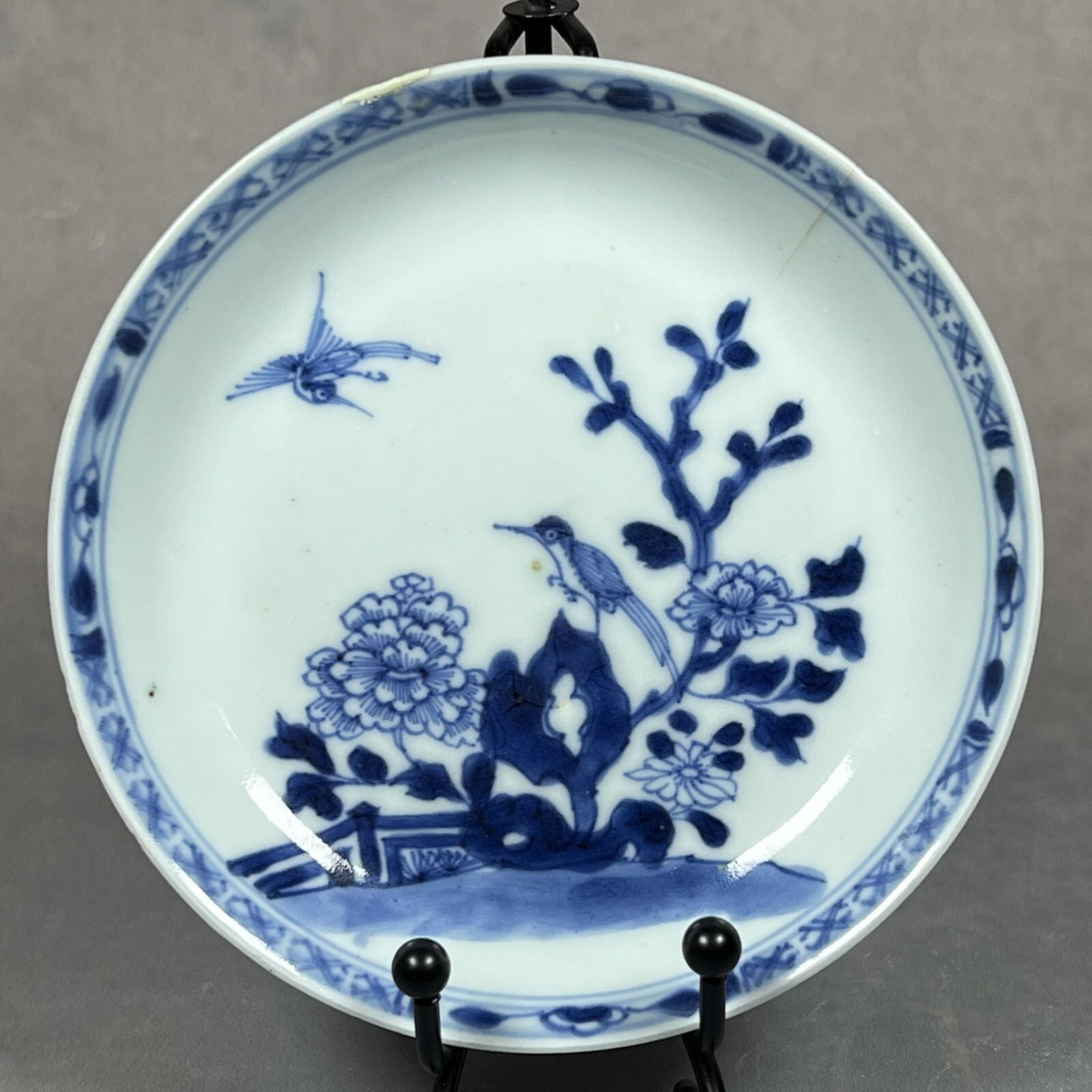 c1700 Kangxi Chinese Blue & White ‘Two Birds’ 12.2cm Porcelain Saucer