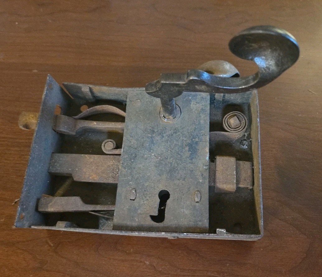 Antique Wrought Iron Box Rim Lock 18th 19th Century Door Hardware American