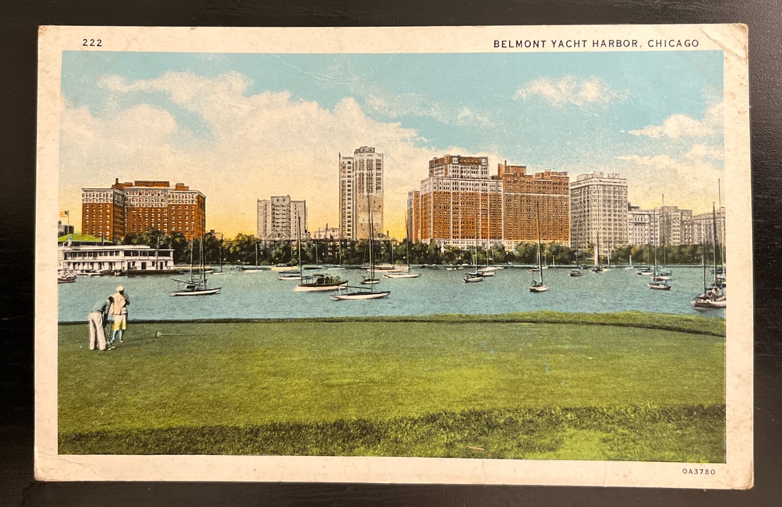 PC US, BELMOND YACHT HARBOR CHICAGO 1933 World Fair, Vintage Postcard (4939 N)