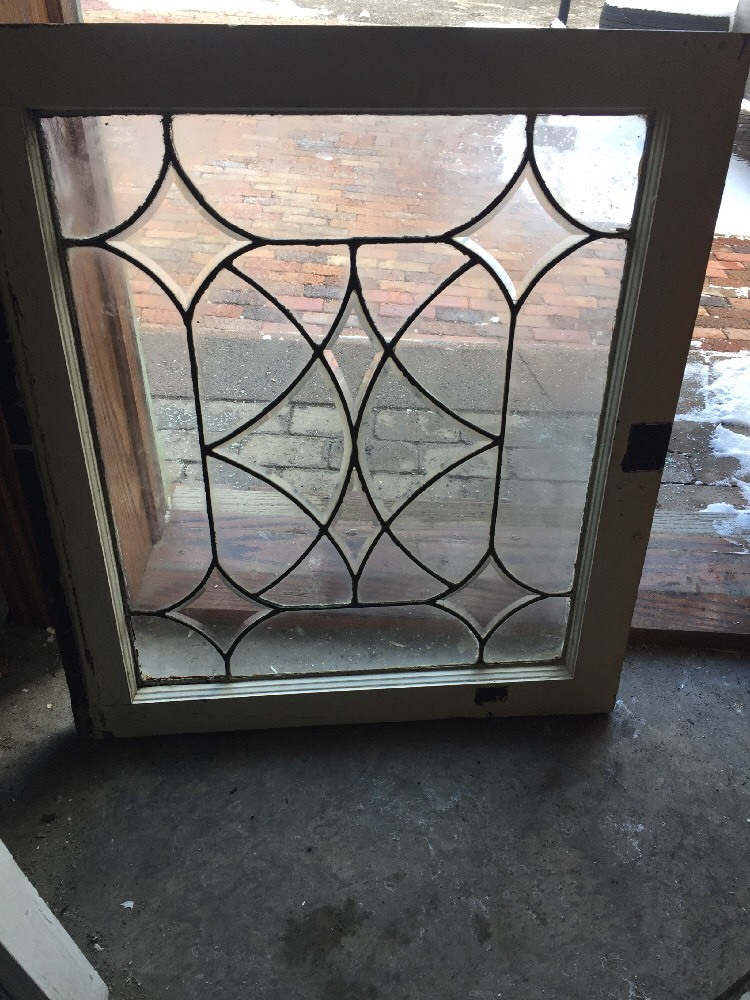 Sg 1192 Antique Four Point Bevel Window 25 X 28.25