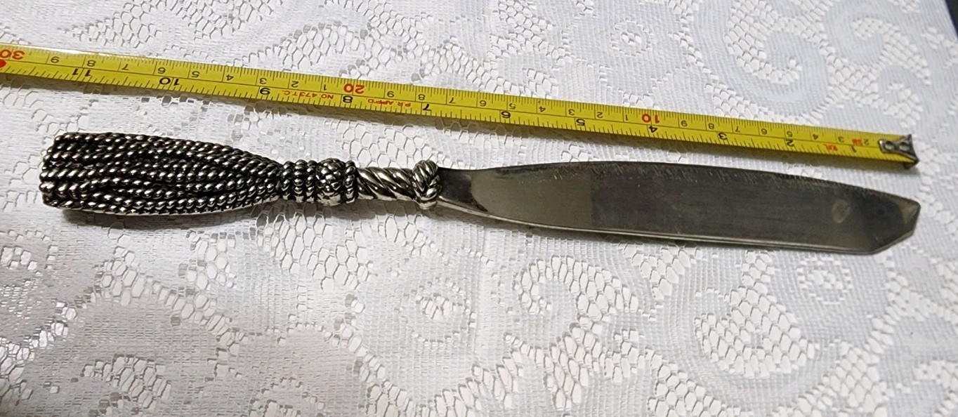 VINTAGE ITALY MADE SILEA ROPE w/TASSEL DESIGN CAKE SLICING & SERVING KNIFE 🎂🍰