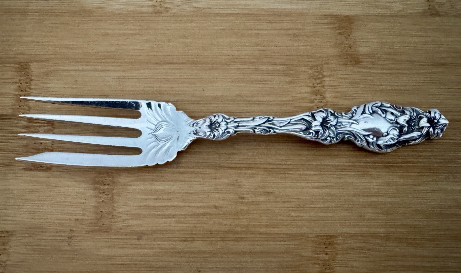 GORHAM WHITING MFG LILY 6 1/8” STERLING INDIVIDUAL SALAD FORK NO MONOGRAM