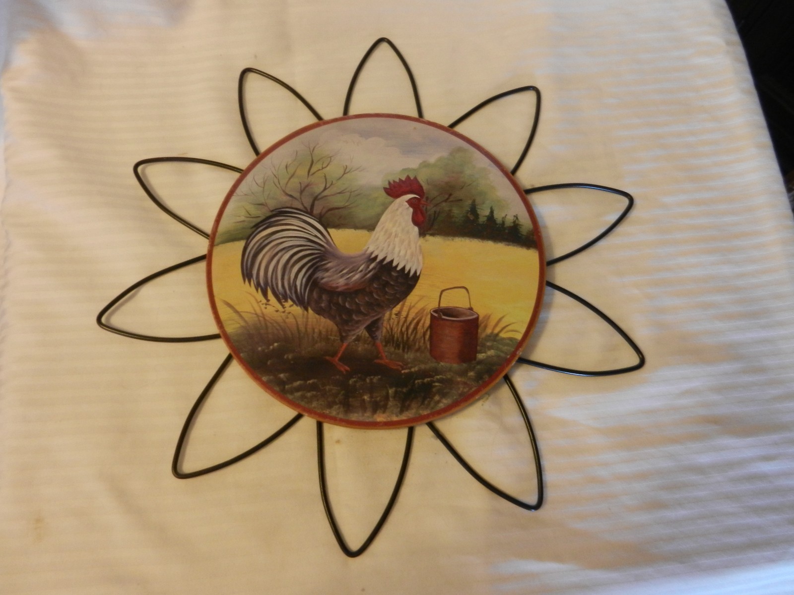 Round Metal Sunburst Rooster in Field with Pail Wall Art 14″ Round