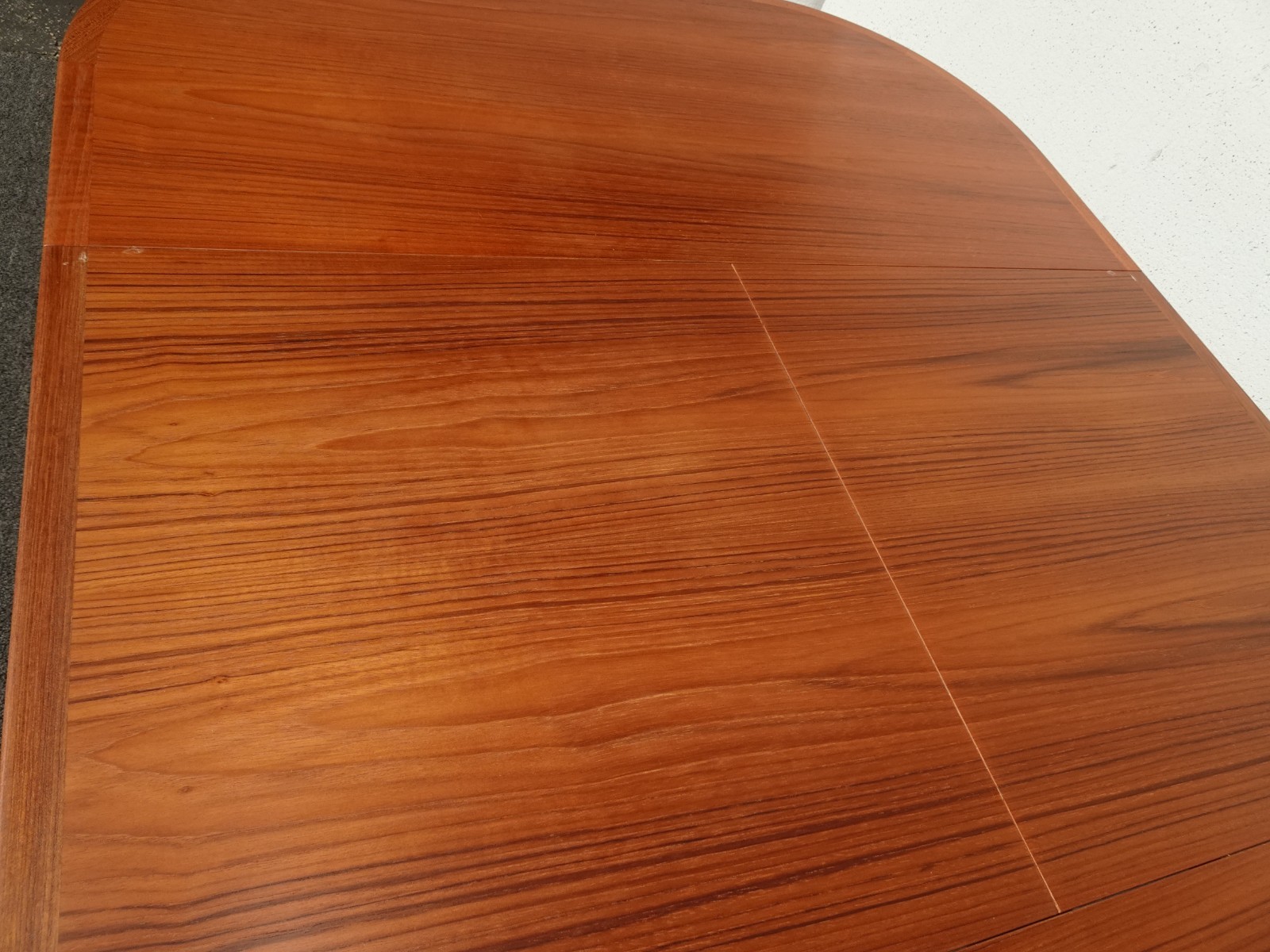 Mid Century Scandinavian Extendable Dining Table by Diethelm Scanstyle D-Scan