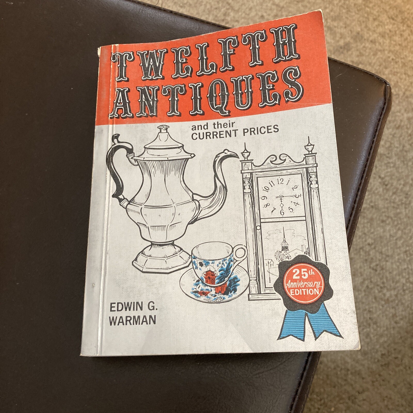 Lot of 2 – 11th and 12th Antiques and Current Prices by Edwin G Warman 1972 1975