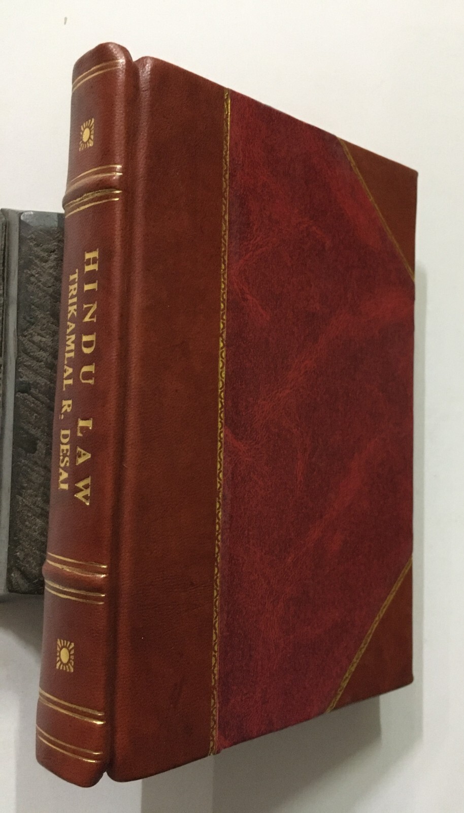 Desai, Trikamlal R: Lectures On Hindu Law As Prevailing In Different Schools1906