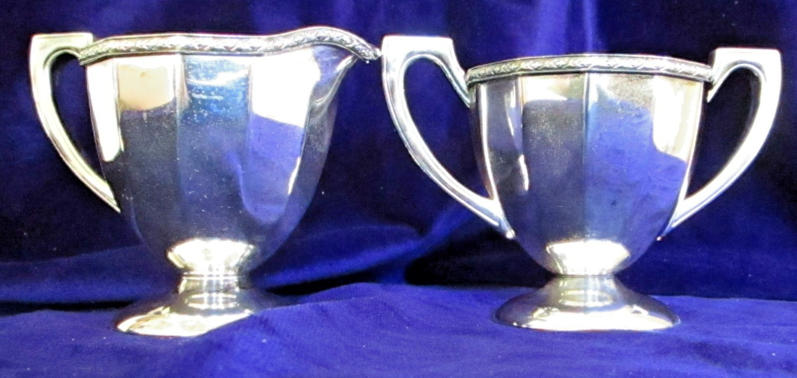 Art Deco CREAM & SUGAR Benedict #1750 BENEDICT Mfg. Co. Silverplate embossed