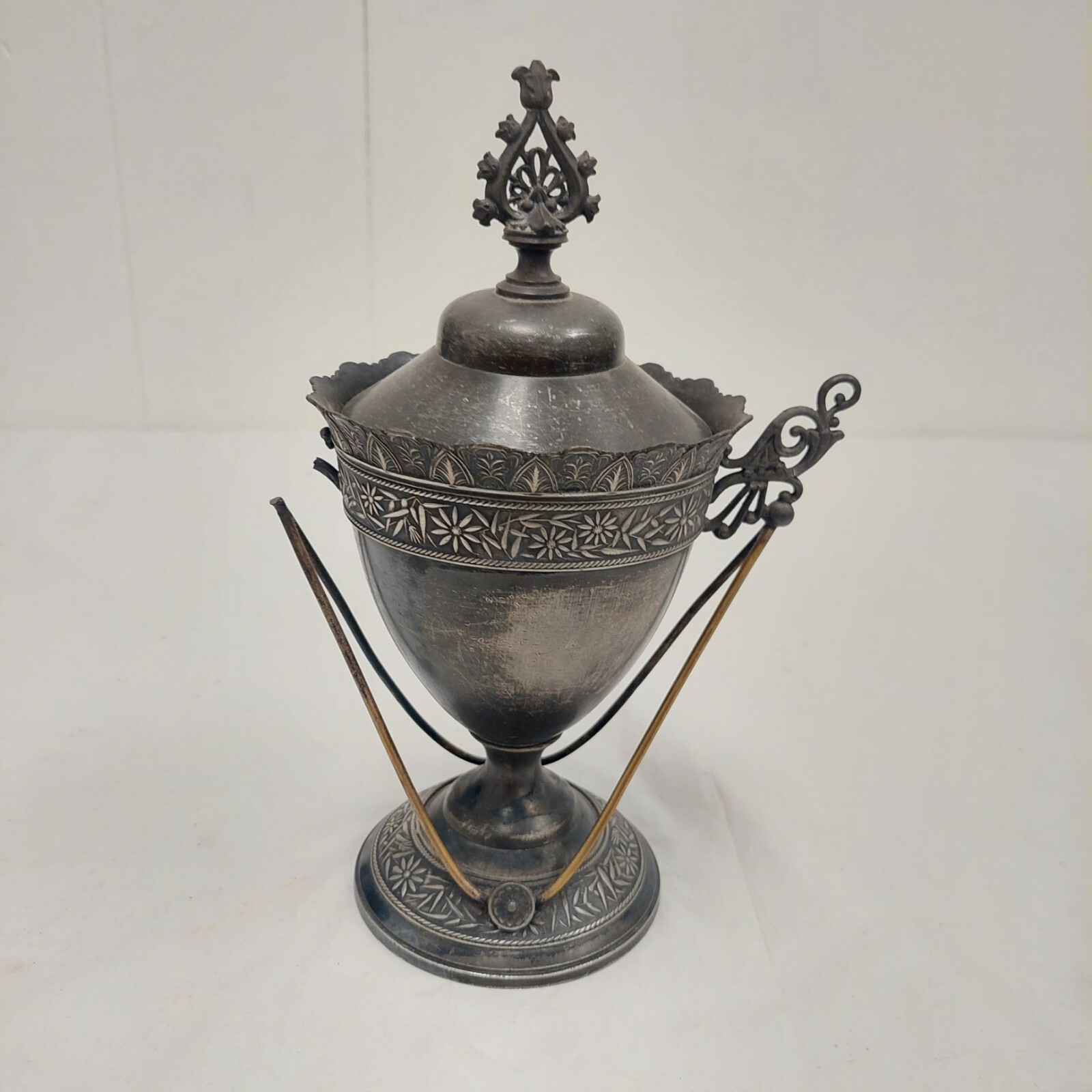 Antique Meriden #1767 Silverplate Covered Dish/Vase Rare *damaged* Victorian