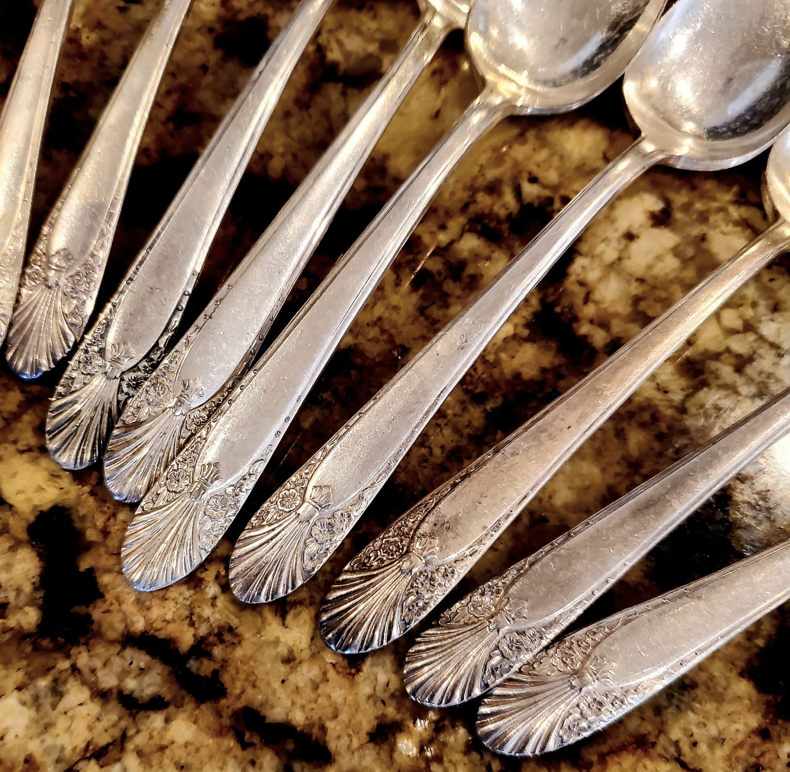 8 Crown Silverplate TeaSpoons Spoons International Crown Radiance Art Deco 1939