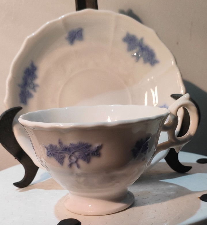 Teacup and Saucer Samuel Alcock Blue Chelsea Pattern 1820-1840 Perfect Condition