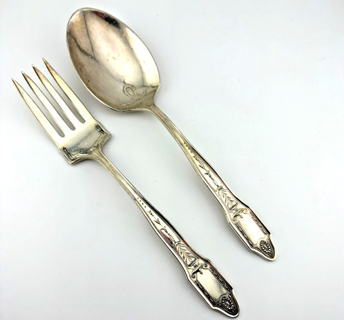Oneida Heirloom Adelphi Silverplate Serving Spoon & Fork