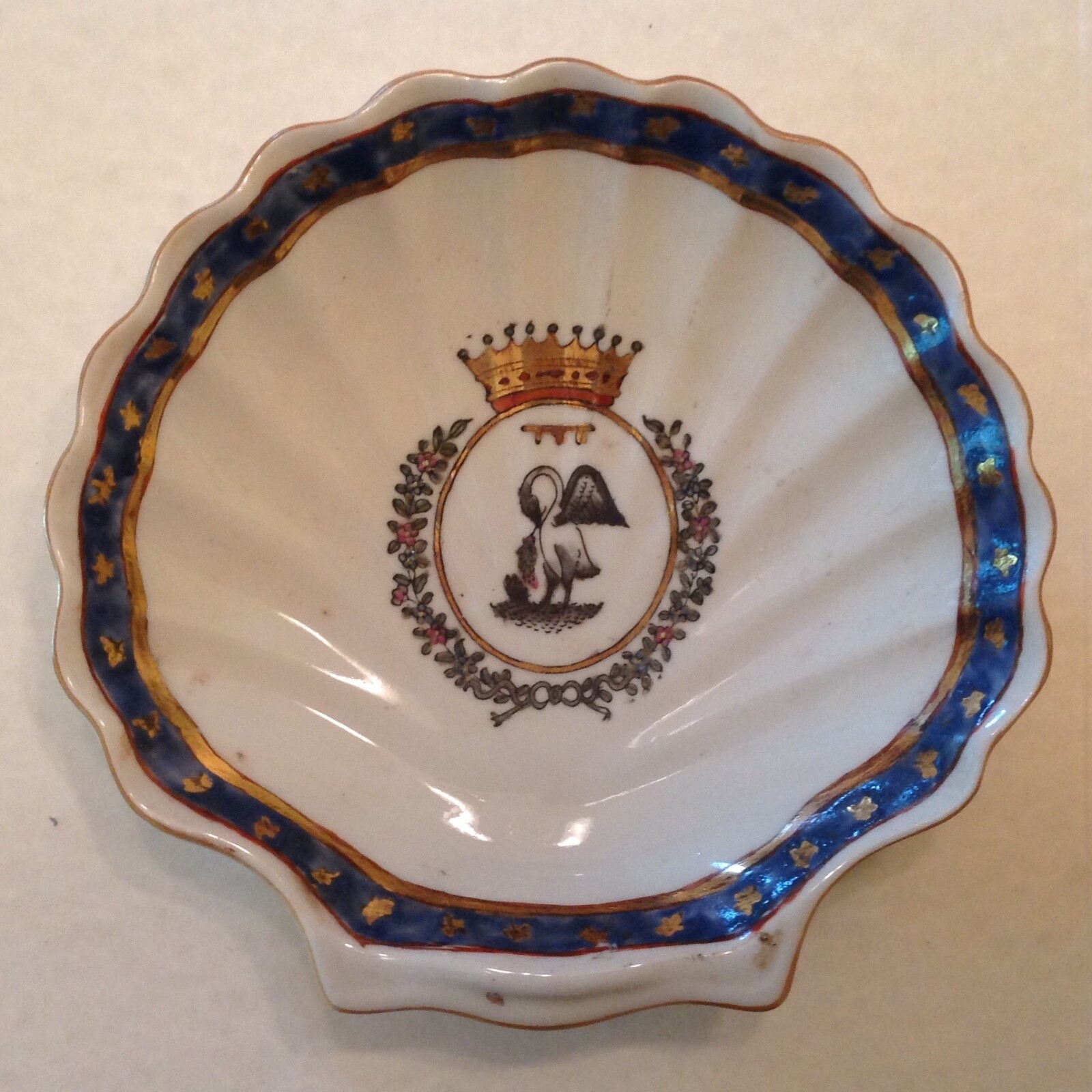 ~ Chinese Export Hand Painted Armorial Scalloped Plate / Dish – 20th century