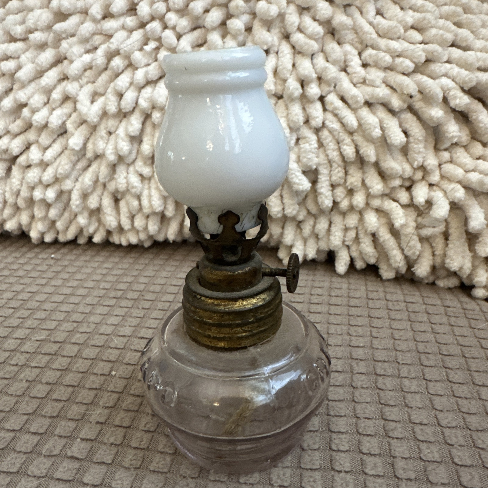 Vapo-Cresolene Vaporizer Kerosene Oil Lamp Used In Late 1800’s
