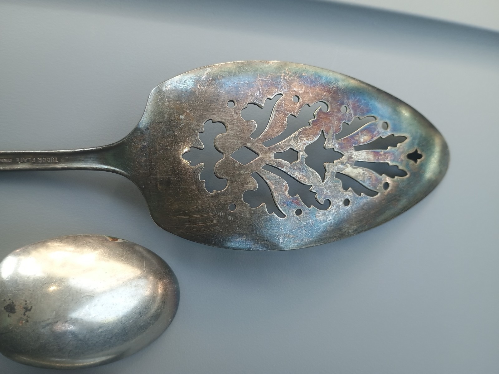 ONEIDA Community TUDOR PLATE Flatware Jelly Teaspoon Serving Cake Tea Spoon Lot