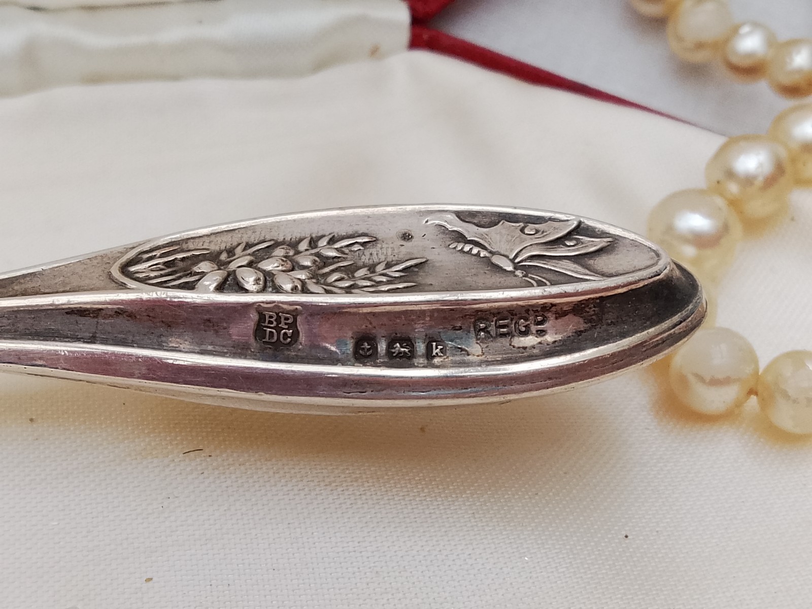 Art Nouveau 1909 Birmingham Silver Handled Steel Shoe Horn Butterfly Flowers