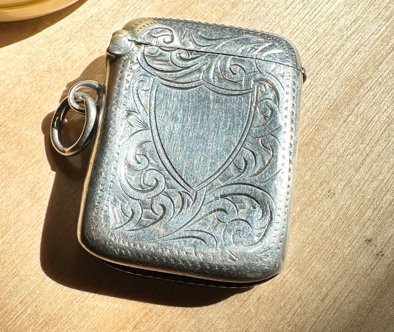 Antique VICTORIAN ENGLISH STERLING MATCH SAFE/VESTA CASE 1906 JOSEPH GLOSTER