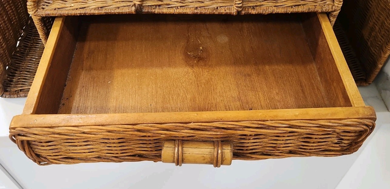 Pretty Vintage Natural Wicker Desk Caddie w/ 2 Drawers 20×12 In