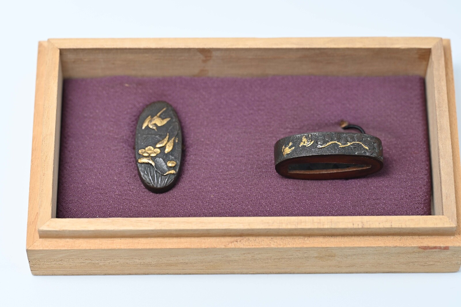 Fuchi Kashira Japanese antique Mumei swallow & bellflower design shakudo Edo era