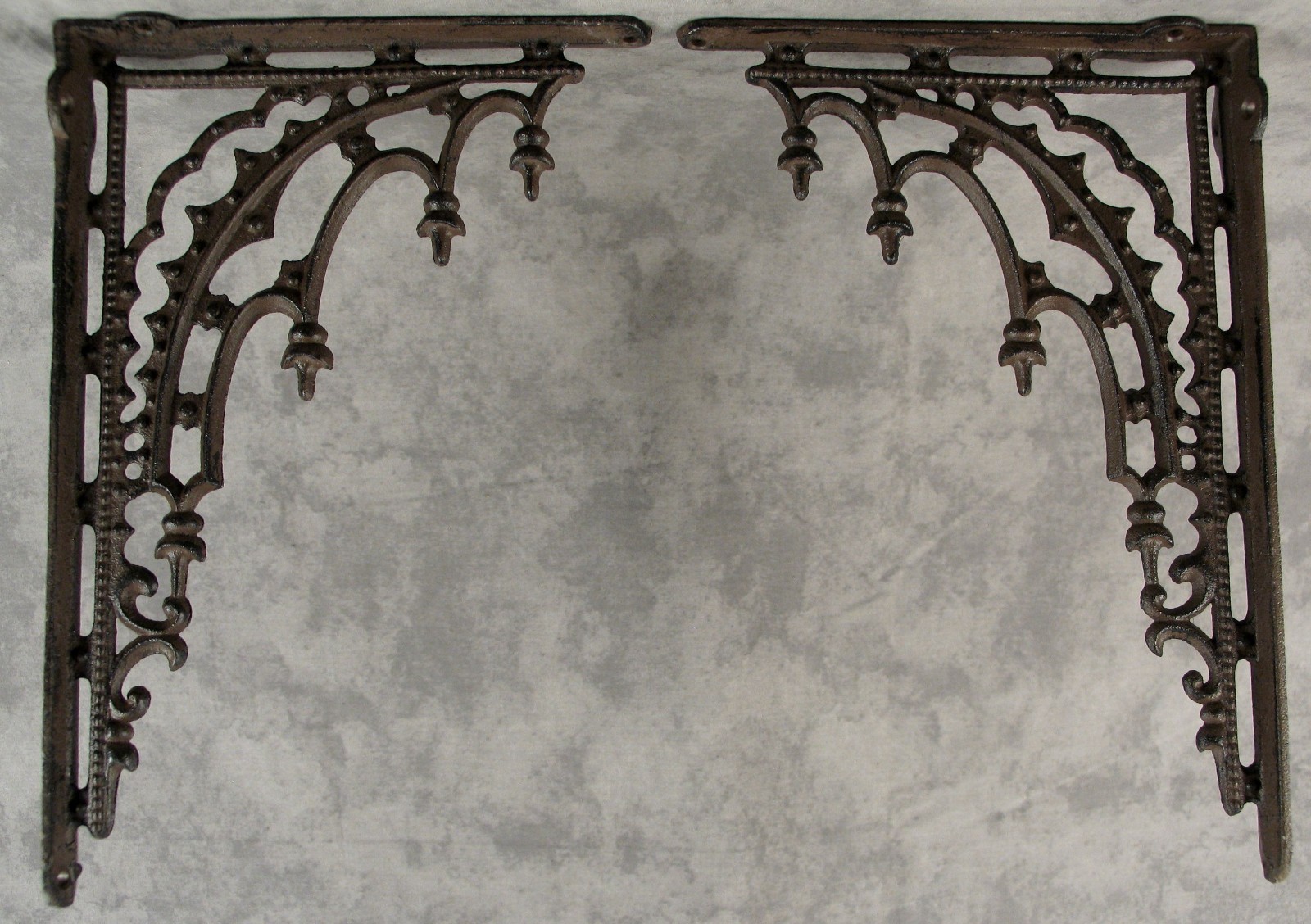 2 ARCHITECTURAL GOTHIC RENAISSANCE Cast Iron SHELF BRACKETS WALL CORNER BRACKETS