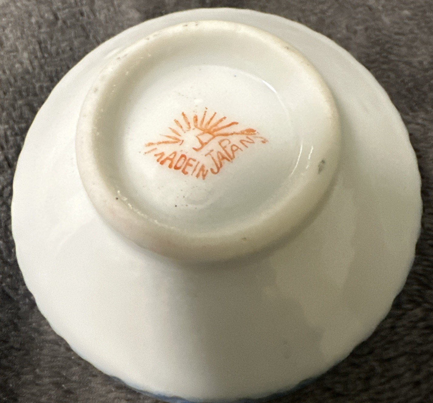 LOT OF 6 Antique Japanese Kutani Imari Cups 2 1/4” With Box Rare