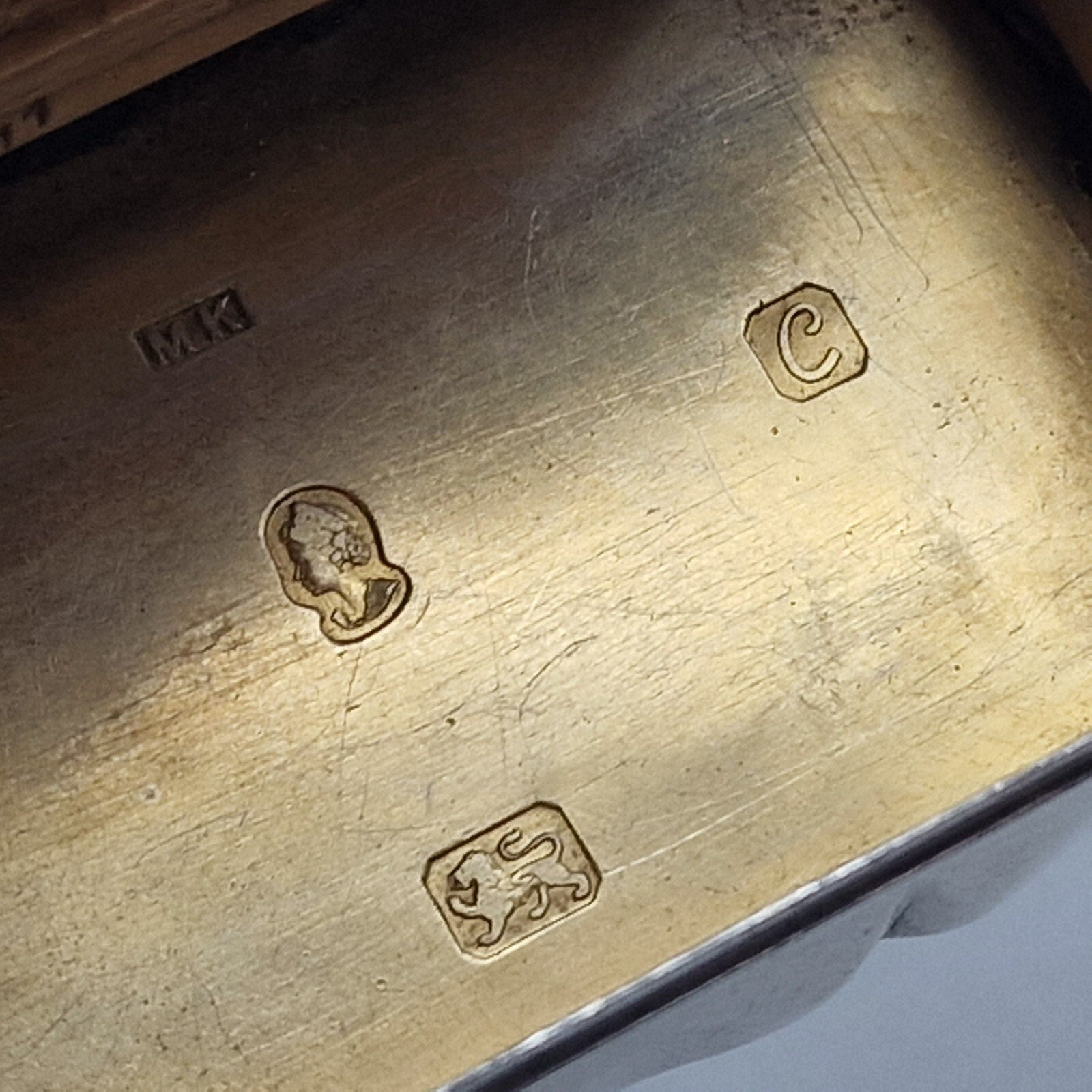 Sterling Silver Rectangular Table Snuff by M Kamin & Co Ltd 1977 Jubilee Mark