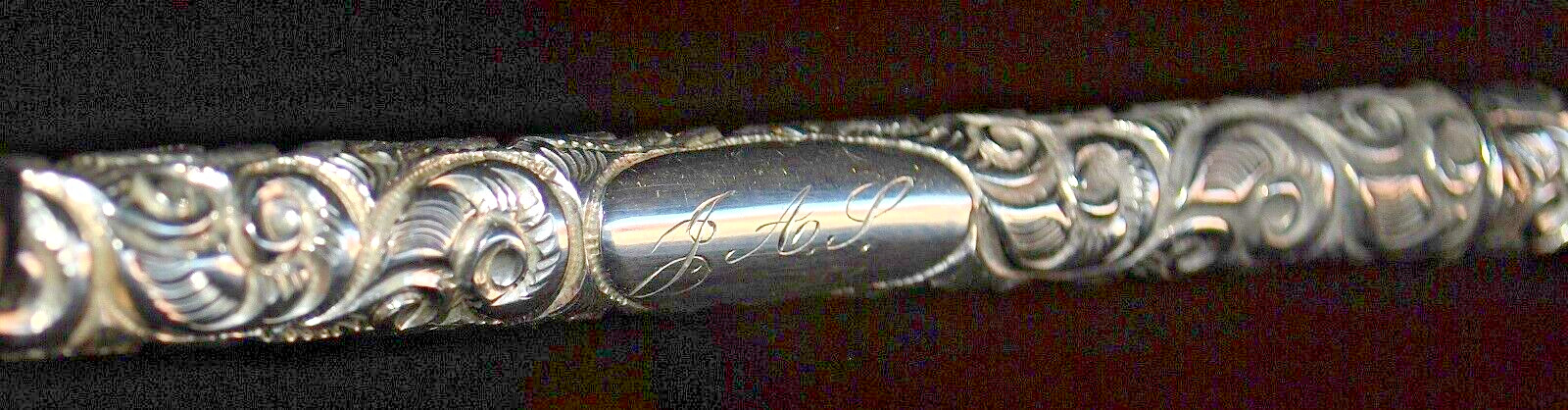 Victorian PATTERNED STERLING SILVER PENCIL HOLDER w/Pin Chain