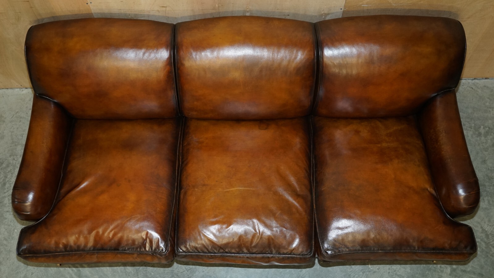 1 OF 2 LARGE GEORGE SMITH HOWARD & SON’S BROWN LEATHER SIGNATURE SCROLL ARM SOFA