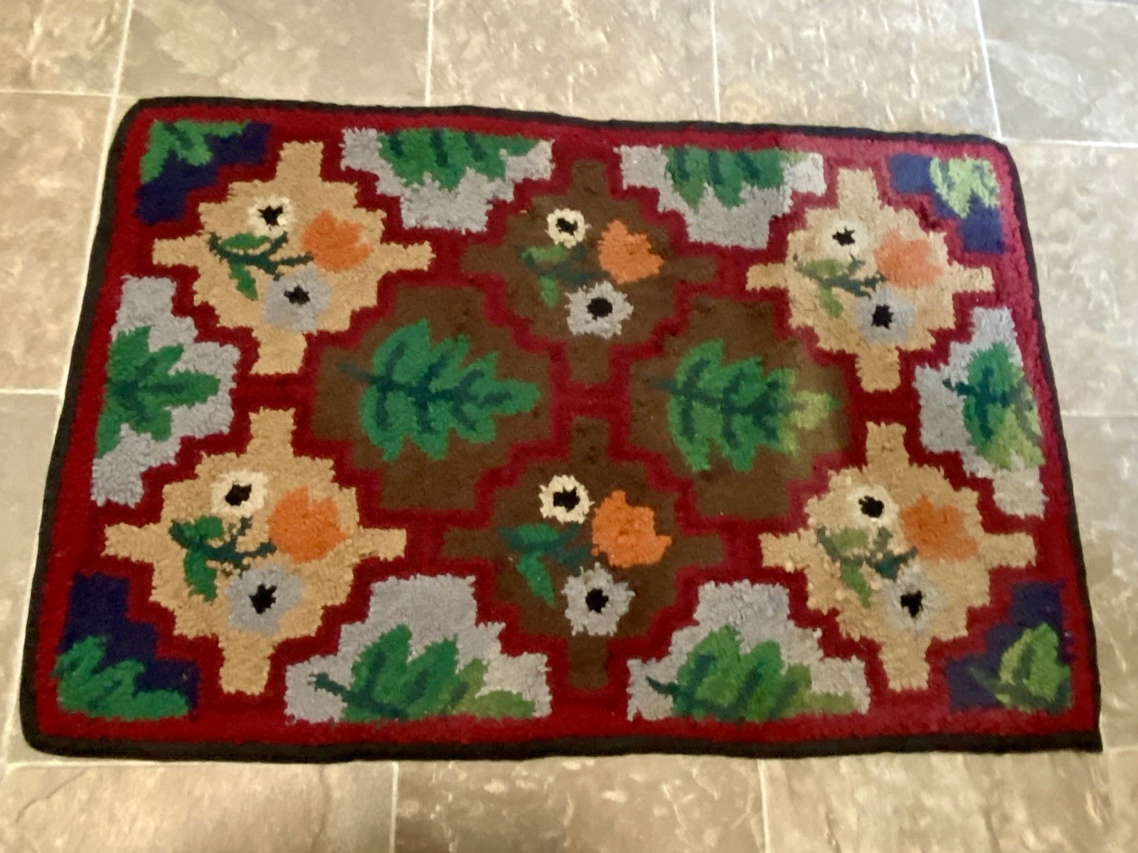 Vintage Antique Handmade Leaves Flower Hooked Rug 36″ X 24″