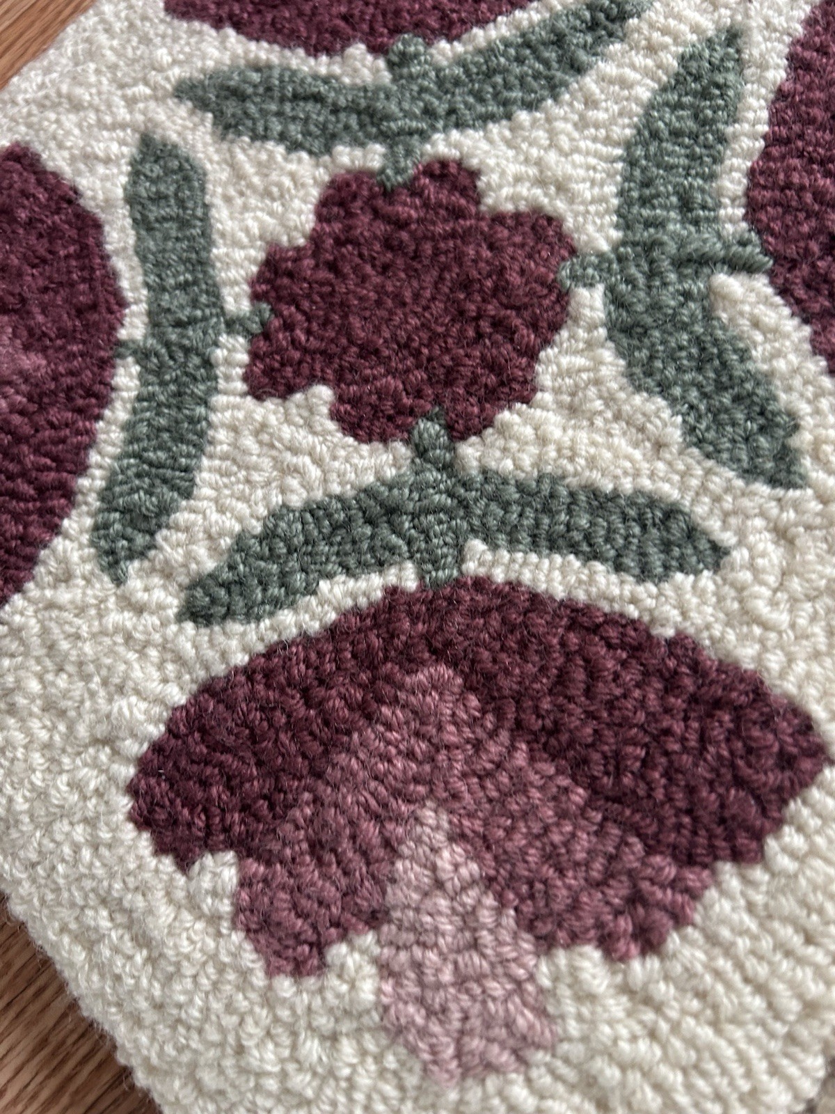 Vintage Lambs Wool Carpet Rug Squares 12″x 12″ Floral Ivory Pink Set of 2