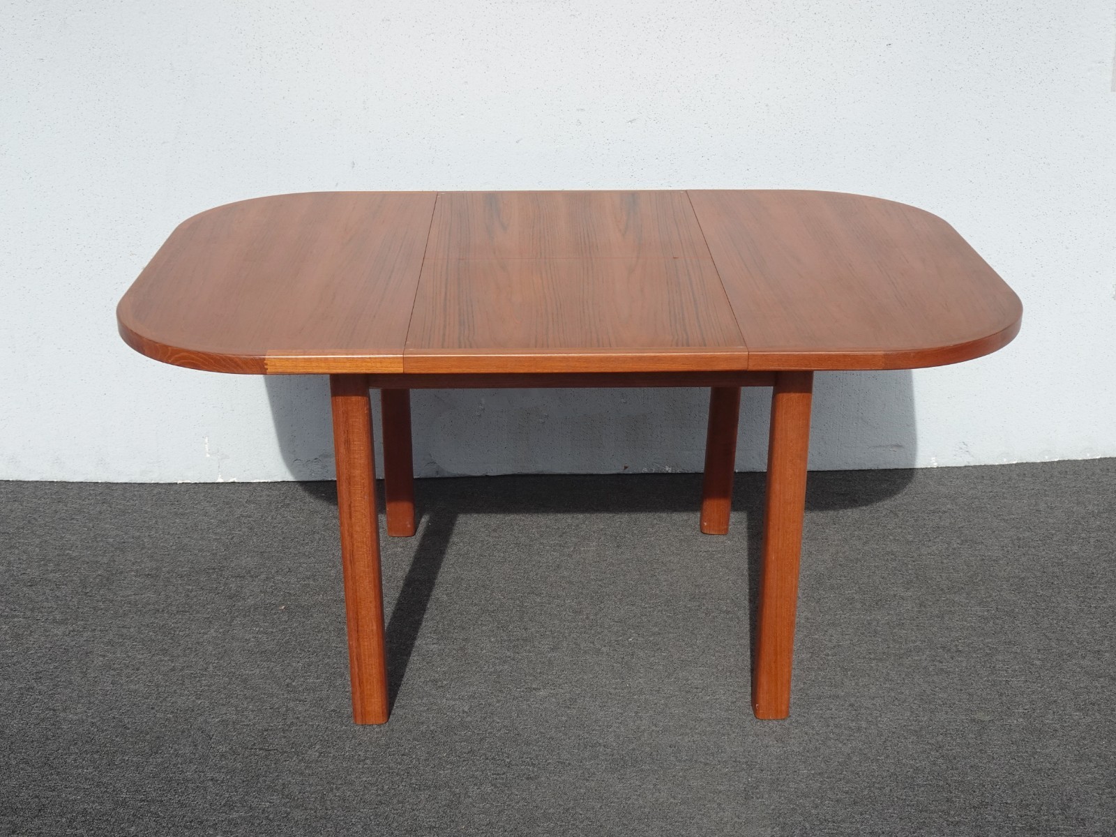 Mid Century Scandinavian Extendable Dining Table by Diethelm Scanstyle D-Scan
