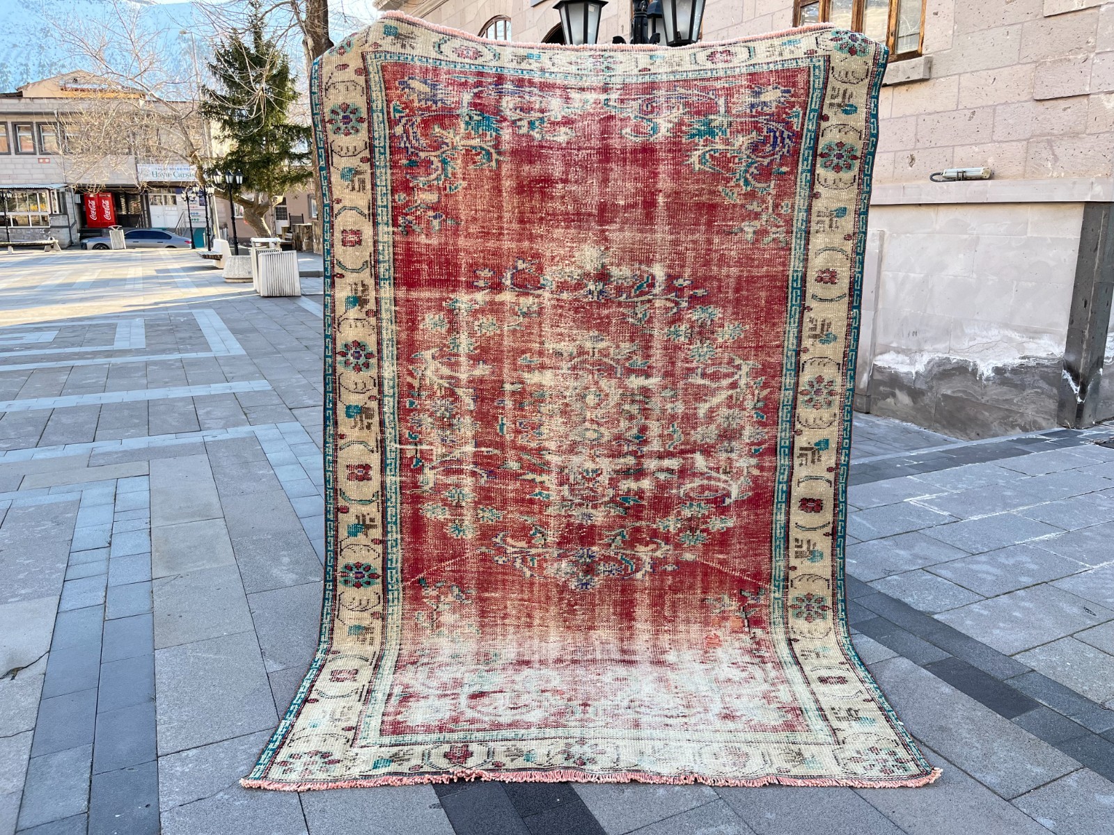 Vintage Turkish Oushak Rug 5.7×8.6 ft Hand-Knotted Distressed Red Beige