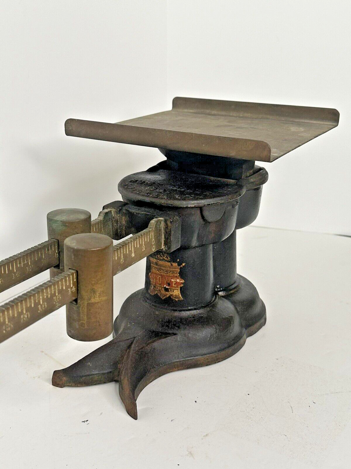 Howe Scale Split Tail Cast Iron Double Bar Sliding Scales For LBS & OZS No 5425