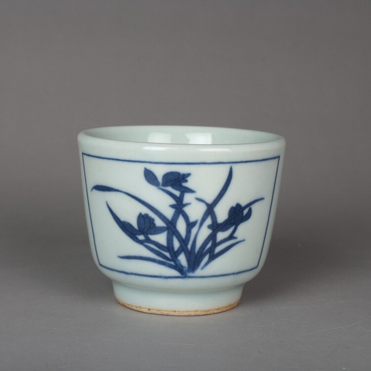 2.3in Chinese Blue and White Porcelain Orchid Poetry Kung Fu Teacup Collectible