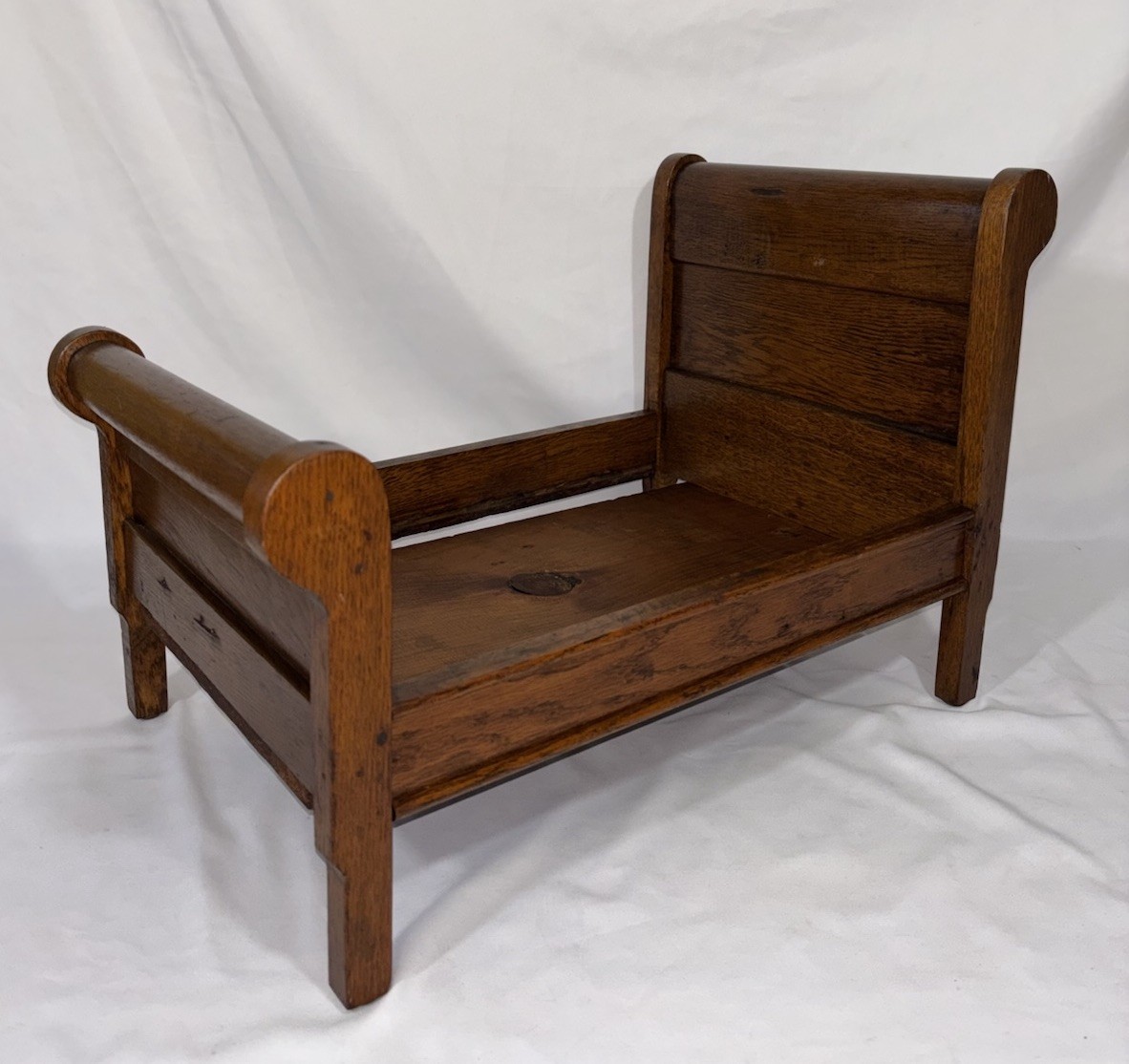 Antique Solid Quartersawn Oak Sleigh Doll Bed 15″x22.25″13.5″ Plant Stand