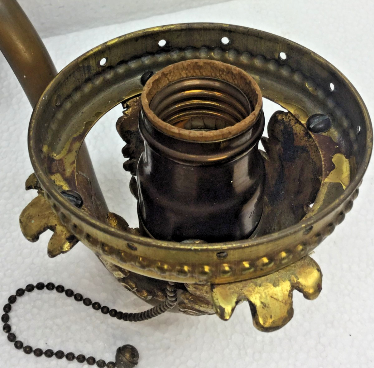 Antique Sconce Light Brass Fixture Bryant 1907 Pull Chain Socket 3″ Fitter Prizm