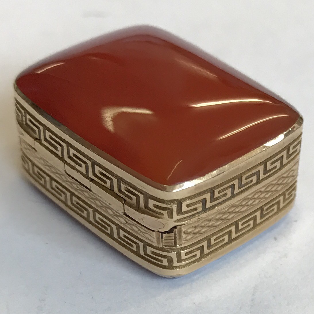 Fine Quality Antique Solid 18ct Gold Tested & Carnelian Vinaigrette Greek Design