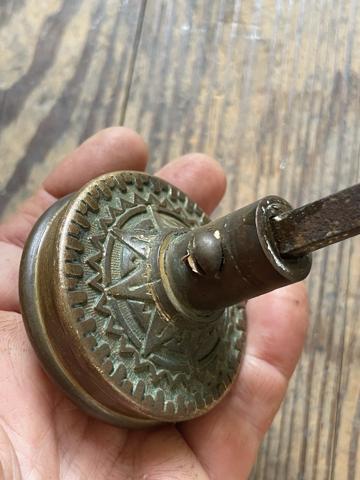 VICTORIAN DOOR KNOBS LOCK SET DECORATIVE BRASS PASSAGE DOOR HARDWARE COLLECTIBLE