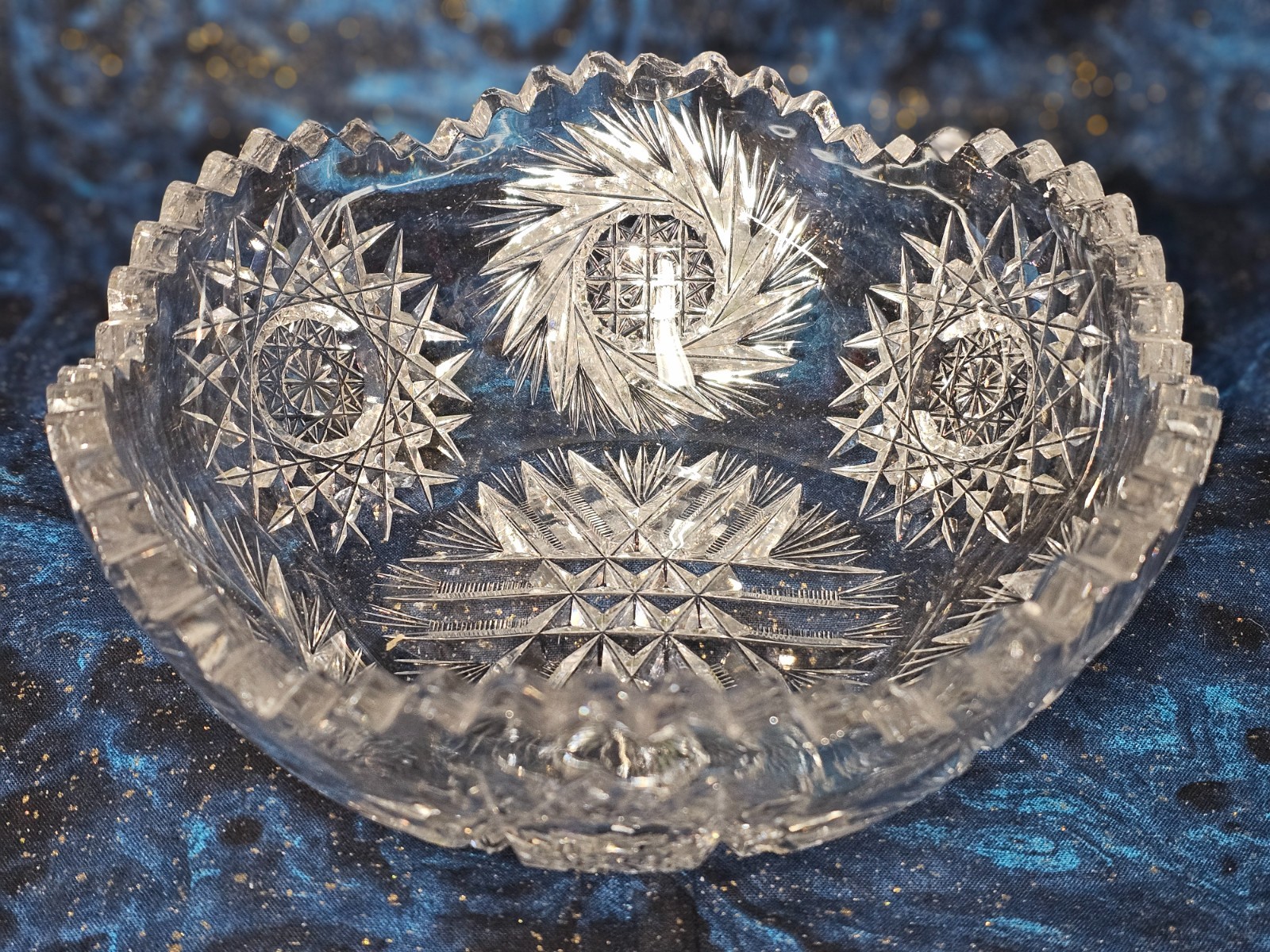 Antique American Brilliant Cut Glass Sawtooth Fruit Bowl 8″