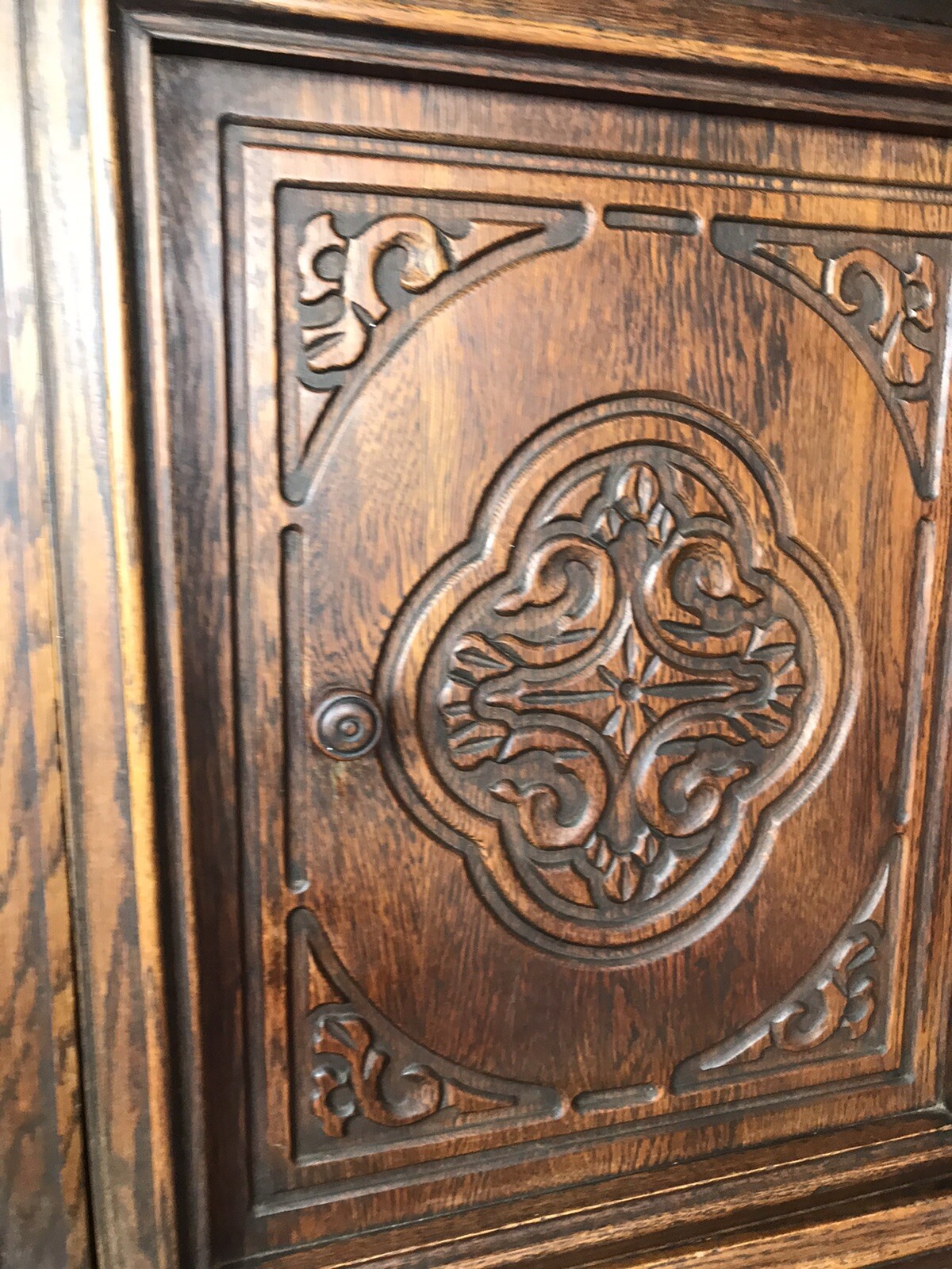 Jacobean Style Solid Wood Cabinet 1920’s Renaissance Architecture England Style