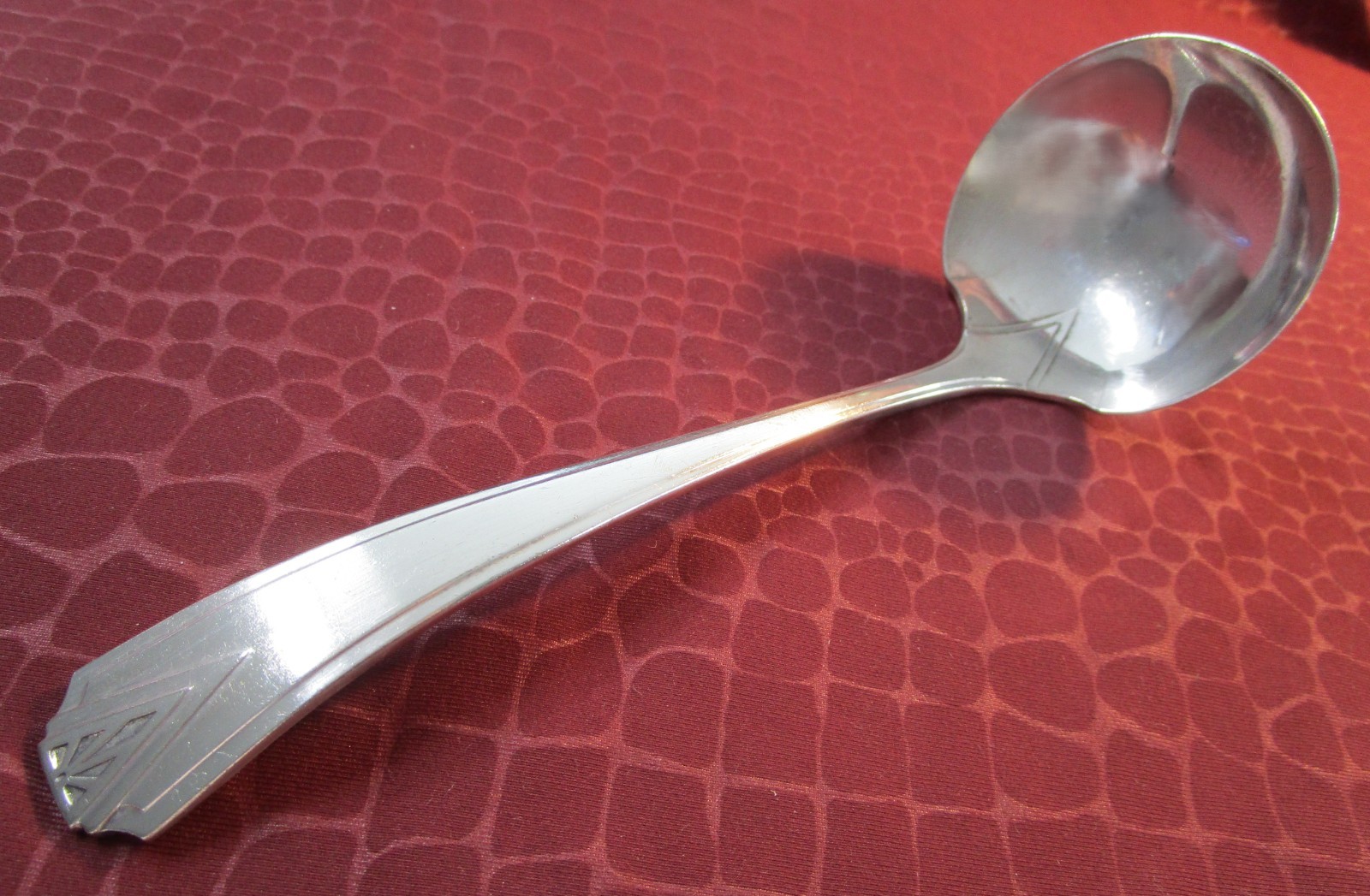 DEAUVILLE Gravy Ladle 1929 Art Deco Silverplate No Monograms bw
