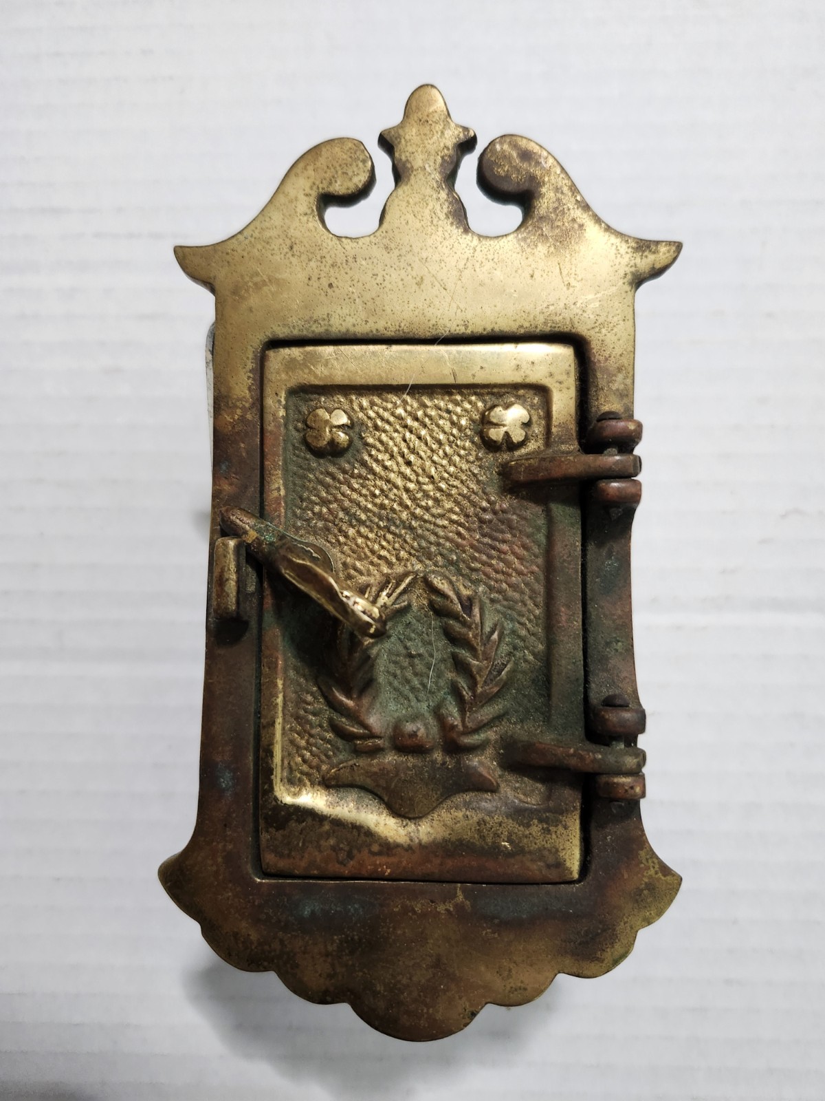 ANTIQUE BRASS DOOR KNOCKER HINGED PEEPHOLE SPEAK EASY ARCHITECTURAL SALVAGE