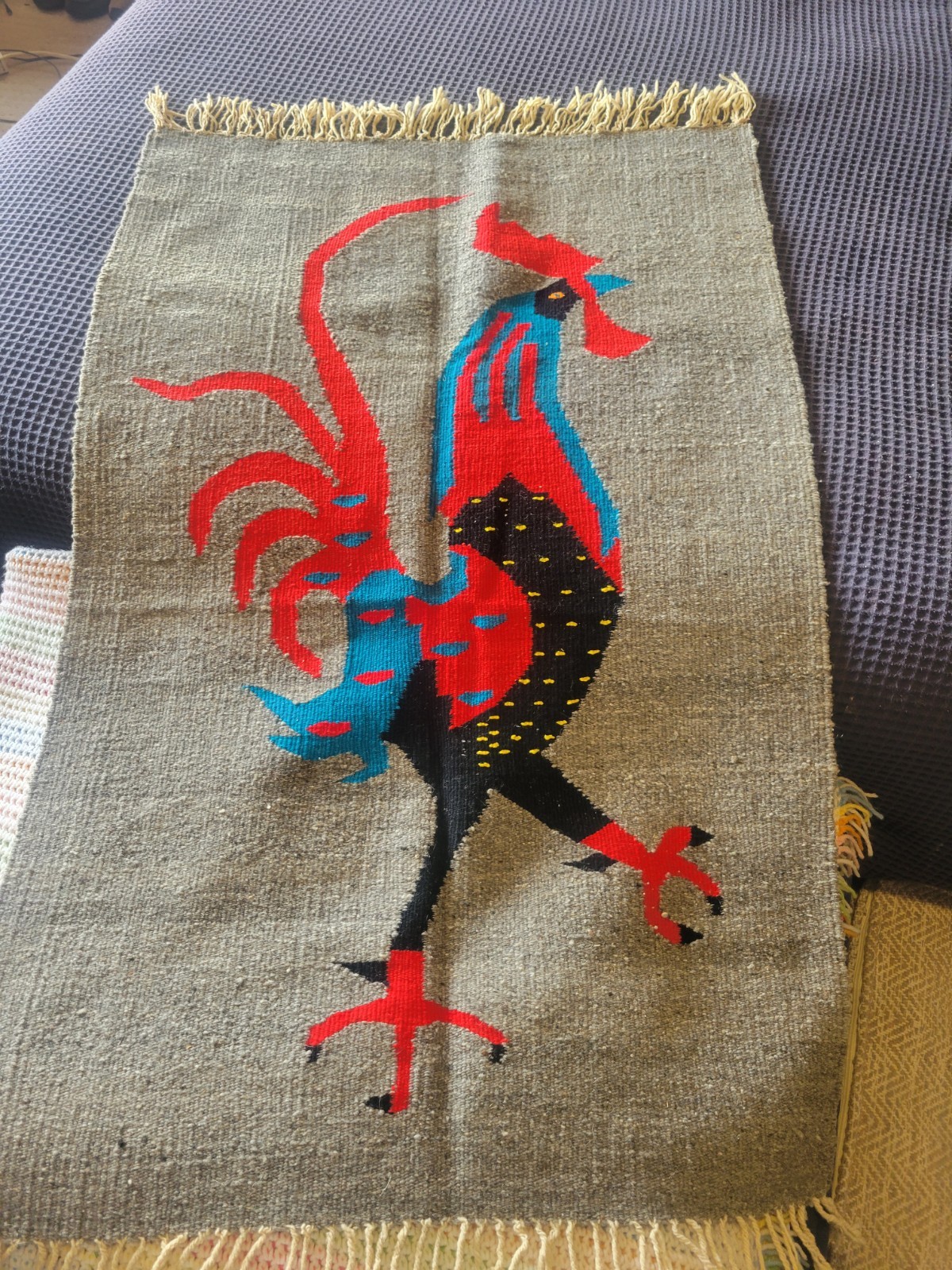 VINTAGE ANTIQUE WOOL ROOSTER RUG 56×30 EXCELLENT CONDITION FREE SHIPPING