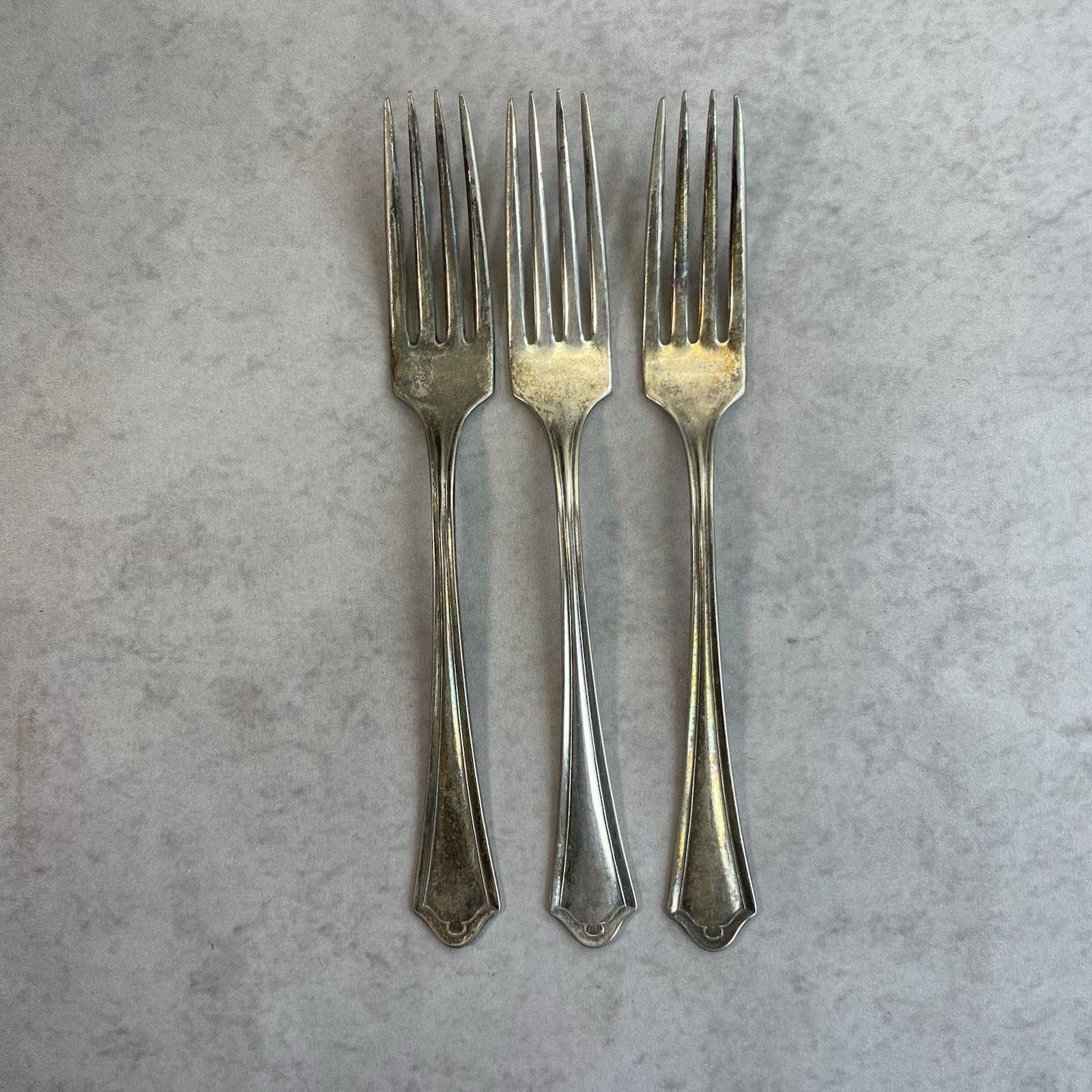 Vintage Oneida Community Par Plate Silverplate Dinner Forks Set of 3 7.5”