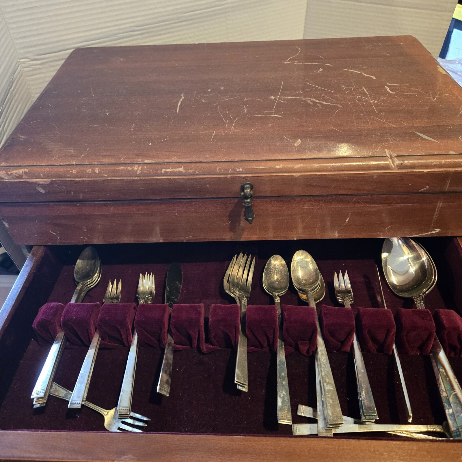 Oneida Community Plate 1939 Forever Flatware Wood Drawered Box 88 Pc Silverware