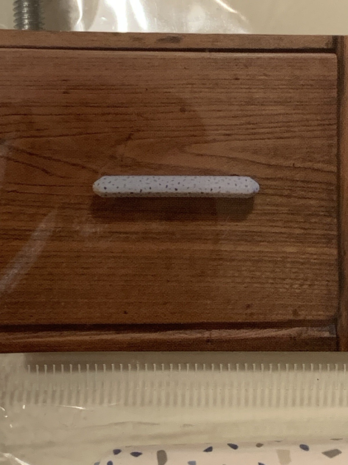 Decorative Drawer Pull Bundle; 5 Items; 4.5” Long, White With Blue, Tan Specks